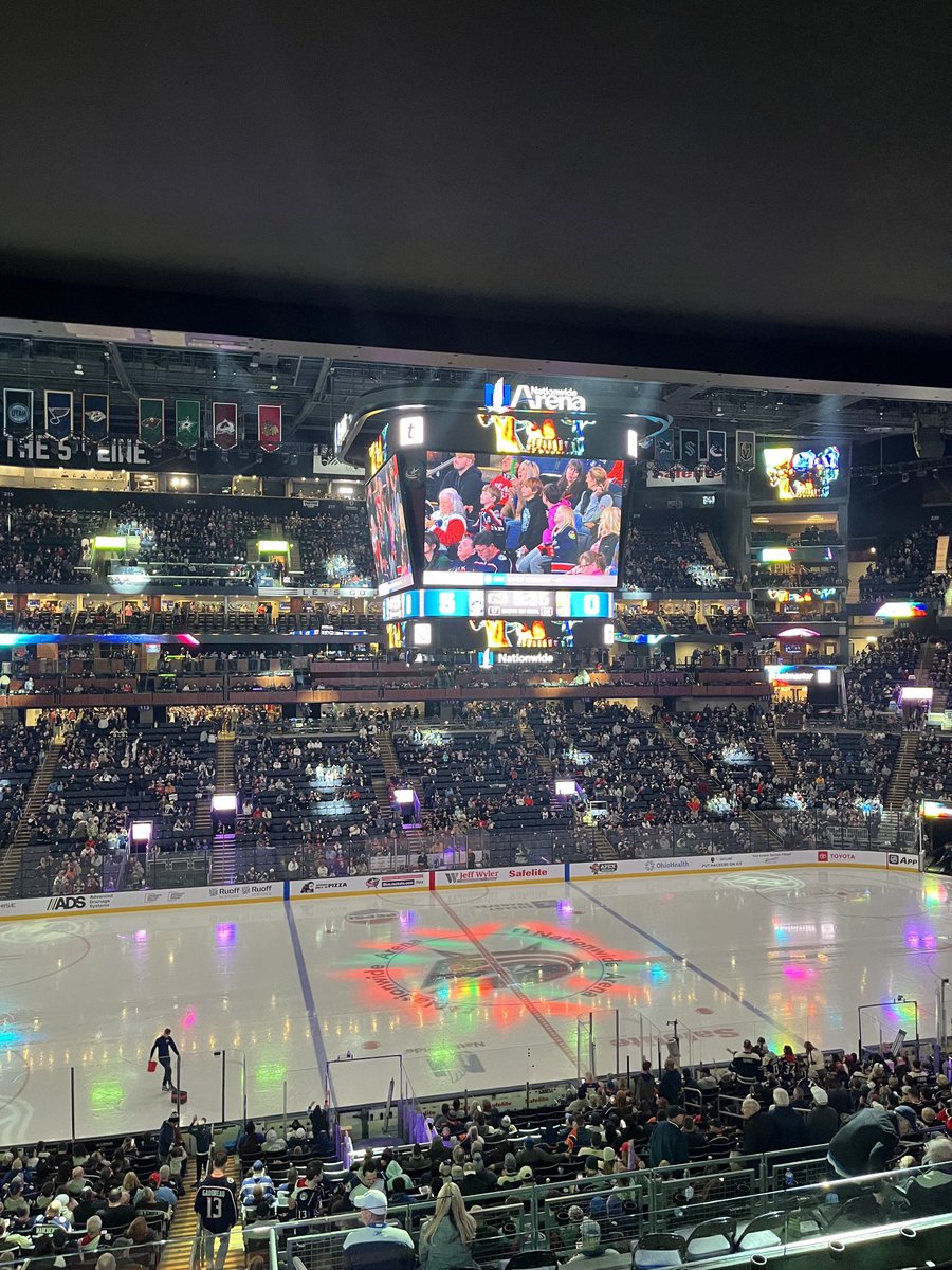 martycallahan51's tweet image. Drink this in#CBJ fans and #FifthLine!  Our Jackets did not disappoint.  Still ONE TEAM!  #GoJETGo!