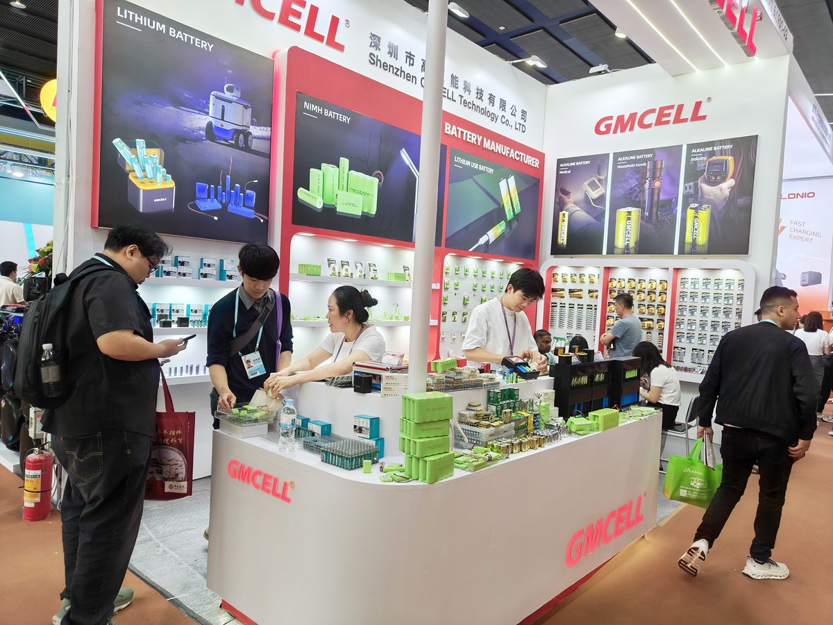 Gmcell236245's tweet photo. 🚀 Day 2 Highlights at #CantonFair2025!
GMCELL is showcasing innovative solutions in smart energy &amp; cutting-edge tech! 🌟
📍 Booth 6.1 F01-02
📅 April 15-19, 2025
🏢 China Import and Export Fair Complex (Pazhou, Guangzhou) https://t.co/WN0bUvEJY8