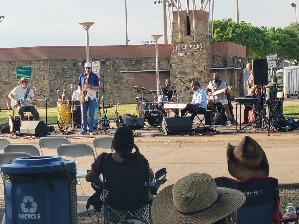 Southwest NPOs enjoyed Jazz in the Park at Kiest Park while giving out information to the citizens..