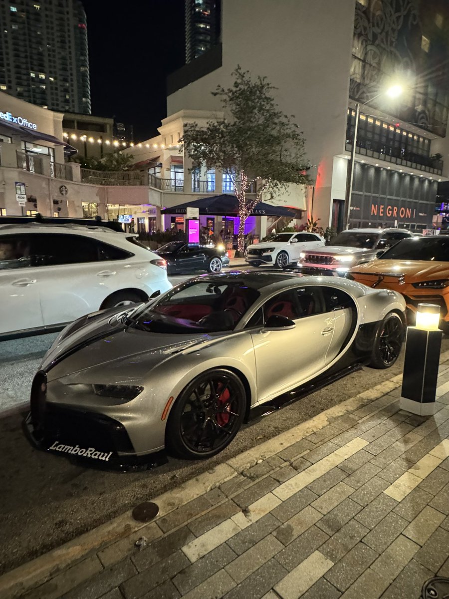 🚨HIRING 200 Appointment Setters 🚨

Ive partnered up with a few large companies who need ALOT of phone setters 

- $3-5K OTE
- All Trainings Provided 
- Can be inexperienced or also experienced 

All You Need To Do:

1) Like
2) Retweet
3) Comment “SETTER”
(Must Be following)