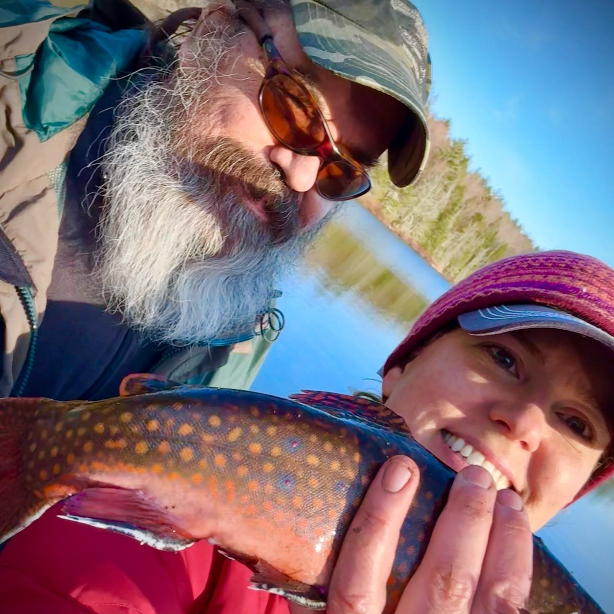 HeidiVoight's tweet image. three of life’s simple joys:
a brookie
a blue sky
outfishing your dad
❤️