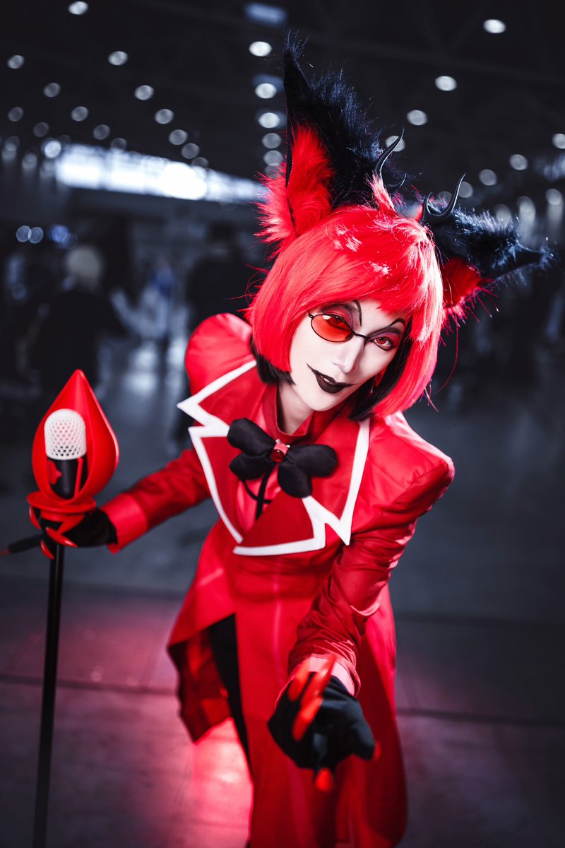 yexue0104's tweet photo. Tell me do you demons bleed
#HazbinHotel #HazbinHotelcosplay #HazbinHotelAlastor https://t.co/YeM6LHohFV