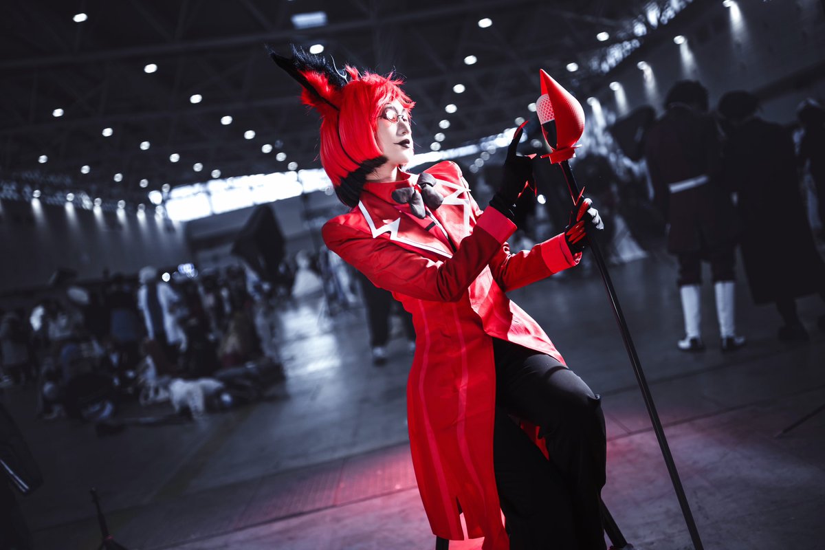 yexue0104's tweet photo. Tell me do you demons bleed
#HazbinHotel #HazbinHotelcosplay #HazbinHotelAlastor https://t.co/YeM6LHohFV