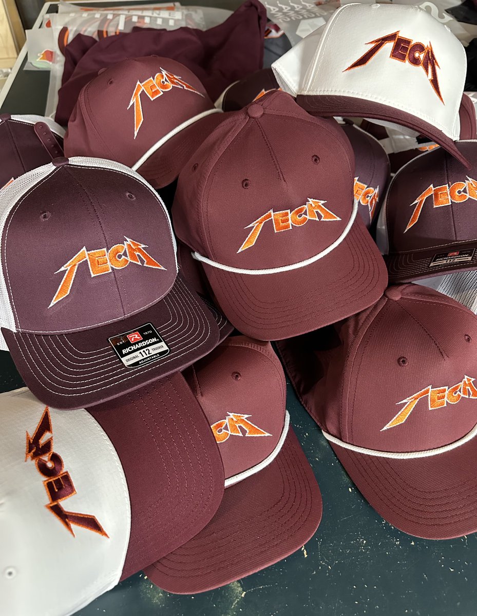 theswvashop's tweet photo. Hat only orders are shipping out! Apparel orders will begin to ship in the next few days! ⚡️🤘 #StartJumping https://t.co/1xSc7rpp0f