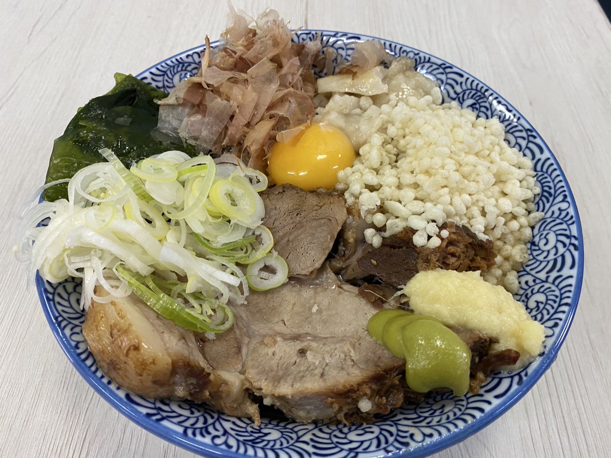 こんにちは本日のランチは冷やしシリーズ

担々もりそば【限定2】
冷やしたぬき【限定1】です

本日も暑いのでいかがでしょうか？

ディナーは気温が下がれば担々つけ麺にする予定です

ランチ&amp;ディナーお待ちしております