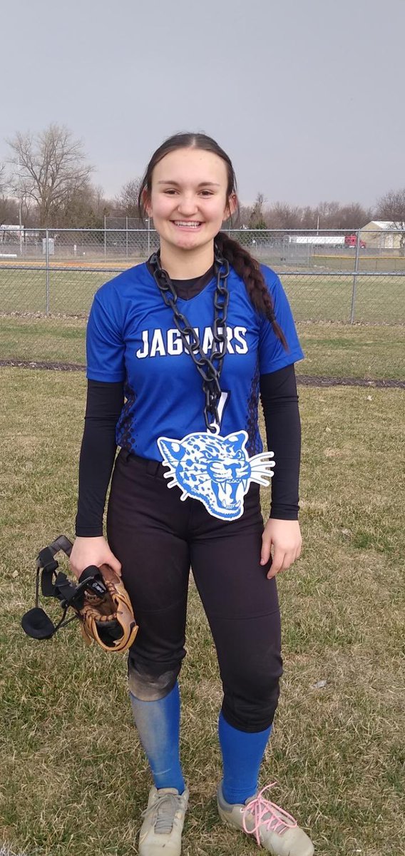 Make that 3 WINS IN ROW‼️Your BBE Jaguars Softball team keeps the hot bats going, phenomenal defense, and fantastic pitching going as we defeat MACCRAY by a score of 11-1