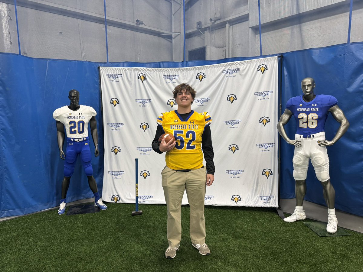 Hayden Webster (@_haydenwebster_) on Twitter photo Thank you <a href="/CoachEverhart/">Travis Everhart</a> for letting me come out and watch the spring game along with a tour of the facilities!
<a href="/MSUEaglesFB/">Morehead State Football</a> <a href="/MSUEagles/">Morehead State Athletics</a> <a href="/CoachWoodmanMSU/">Jason Woodman</a> <a href="/CoachTrue_MSU/">Wil Truelove</a> <a href="/Coachweiss30/">Kyle Weiss</a> <a href="/CoachJermAustin/">Coach Jeremy Austin</a> <a href="/CoachJKiernan/">Joey Kiernan</a> Thank you <a href="/CoachEverhart/">Travis Everhart</a> for letting me come out and watch the spring game along with a tour of the facilities!
<a href="/MSUEaglesFB/">Morehead State Football</a> <a href="/MSUEagles/">Morehead State Athletics</a> <a href="/CoachWoodmanMSU/">Jason Woodman</a> <a href="/CoachTrue_MSU/">Wil Truelove</a> <a href="/Coachweiss30/">Kyle Weiss</a> <a href="/CoachJermAustin/">Coach Jeremy Austin</a> <a href="/CoachJKiernan/">Joey Kiernan</a>