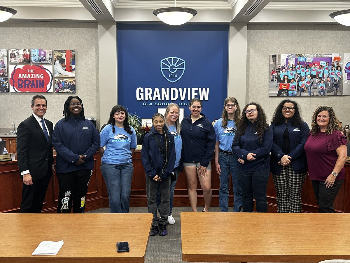 Grandview High School (@ghs_grandviewc4) on Twitter photo Just 2.5 years ago our broadcasting program didn’t exist. Today, it’s a state award-winning powerhouse! All it took was vision & commitment. Get you a <a href="/MissEuuuuston/">Diane Euston</a> who can transform your program S/O to Mya & Keegan pillars of <a href="/GHSBulldogTV/">Bulldog TV</a> TV whose legacy will live on #GHSPRIDE Just 2.5 years ago our broadcasting program didn’t exist. Today, it’s a state award-winning powerhouse! All it took was vision & commitment. Get you a <a href="/MissEuuuuston/">Diane Euston</a> who can transform your program S/O to Mya & Keegan pillars of <a href="/GHSBulldogTV/">Bulldog TV</a> TV whose legacy will live on #GHSPRIDE