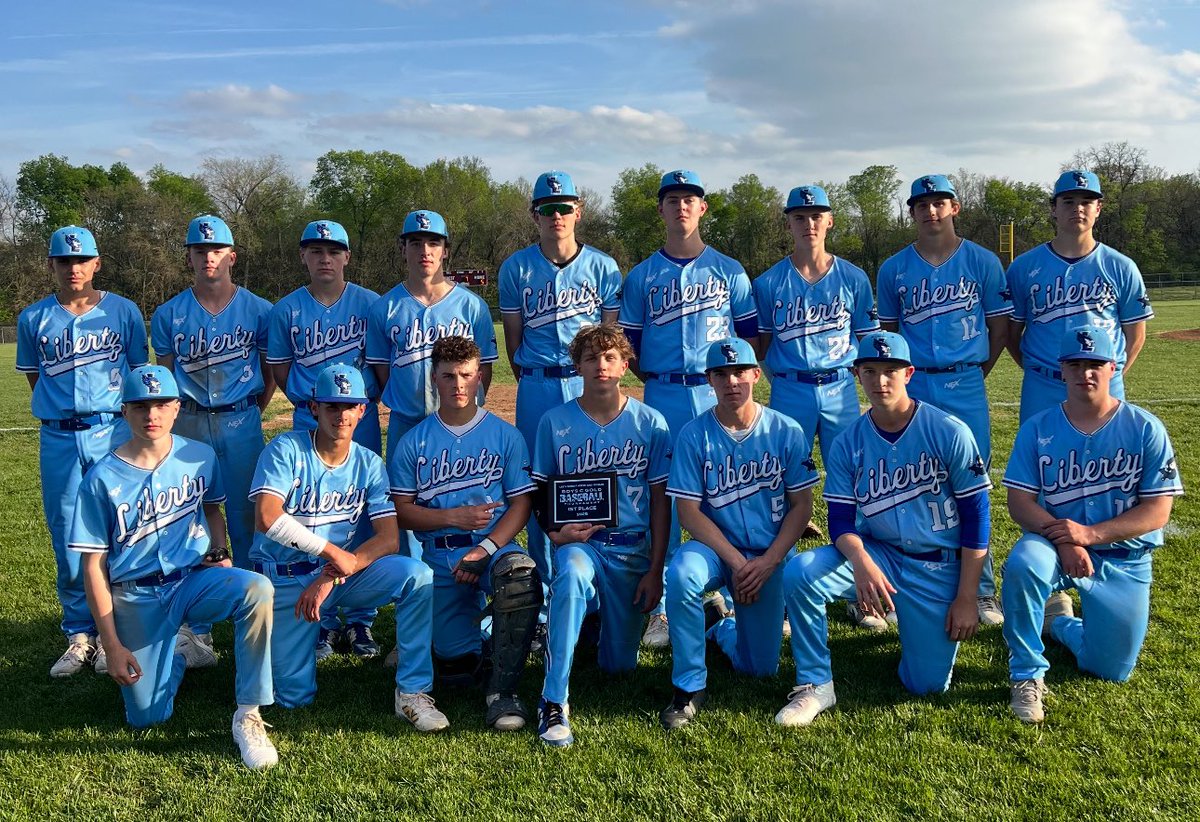 Jays_Baseball's tweet image. Blue wins the LSN/Truman Tournament Final against Staley 9-5. Coach Sobbe’s ankle 0-1, Will Marshall 4 IP 1ER, Cade Pierson 3inn. Cade Moberly 2-4 3RBIs, Carter Schlicht 4-4 2RBIs. Lucas Sigler, Brody Carr, Luke Maher, Jaxon Davis, Cade Pierson all with hits. Blue Tournament…