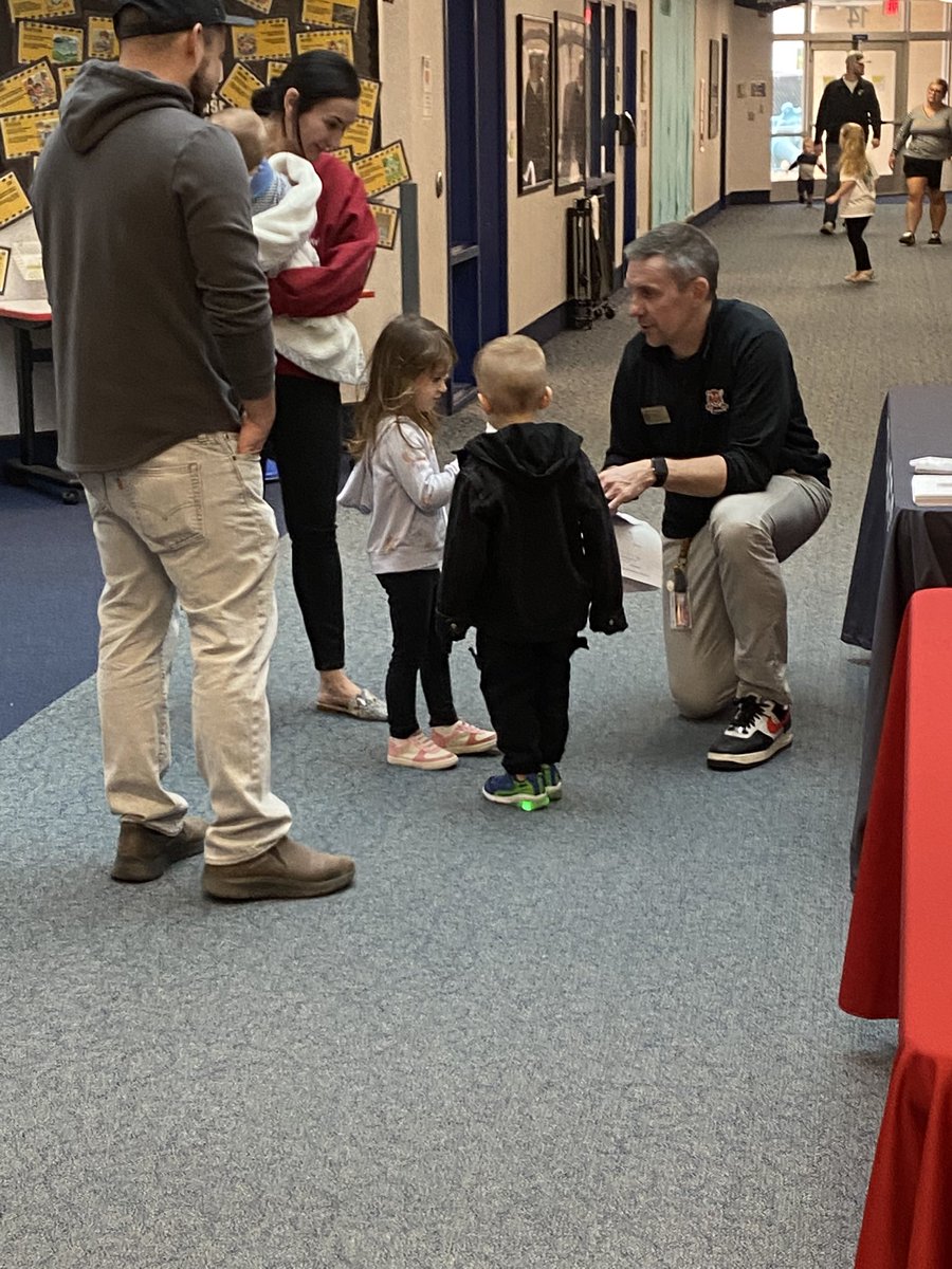 Kristina Sanders tweet media