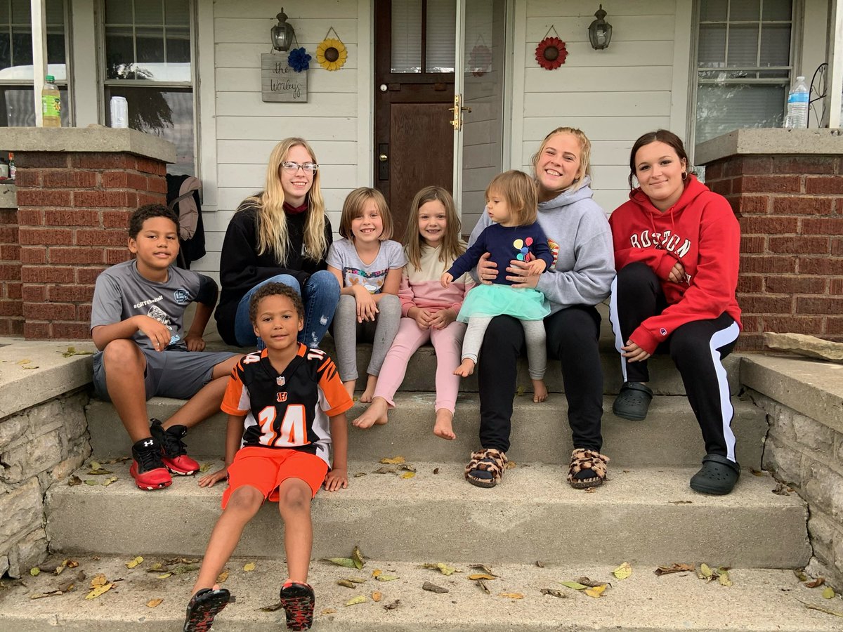 Silvertop44's tweet image. This is the main reason to fight against this system. I just want them to grow up in a normal world. There’s nothing wrong with being normal.MAGA +MAHA= 100,000,000 people if we stick together, we can control the narrative and the government for the good of our children and…