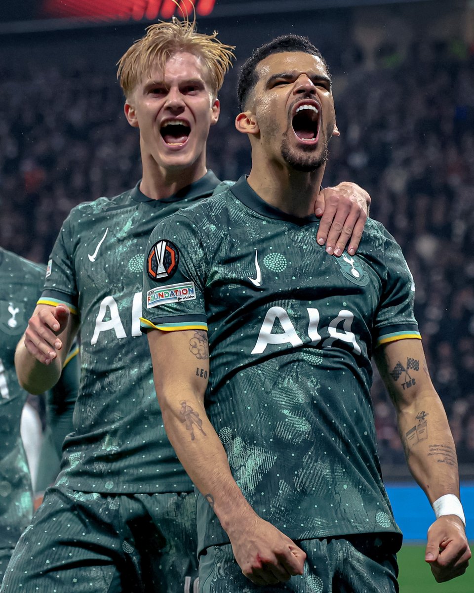 premierleague's tweet photo. ✅ @SpursOfficial are all set for a Europa League semi-final!

Dominic Solanke's penalty seals a 2-1 aggregate win against Frankfurt https://t.co/lhKquj4I5h