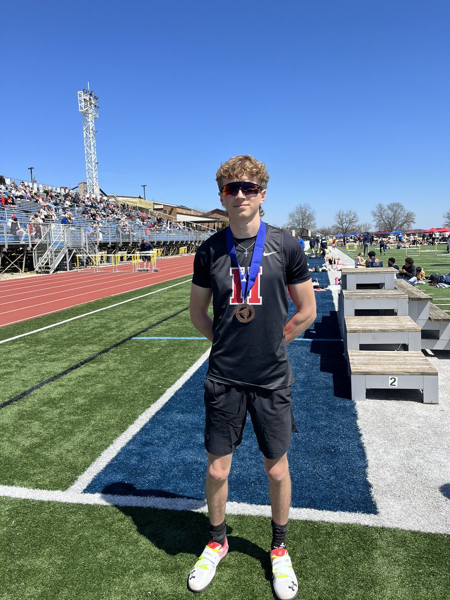 HSD_TrackField's tweet photo. First medal of the day for our Hornets at the Butler Invitational is a 5th for Peter Krahe in the triple jump.  Peter jumped an outdoor PR of 44’ 7” to secure his medal.  Great job, Peter!!! @HSD_Athletics https://t.co/1xwLLgl4EQ