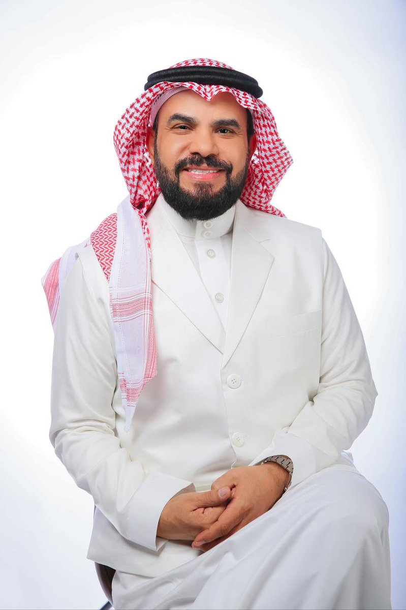 حصل د. سعيد بن محمد بن خلبان الشهراني على درجة الدكتوراة في إدارة الأعمال من جامعة EBU الأمريكية.
#صهيل تبارك للدكتور سعيد وتتمنى له التوفيق في حياته العلمية والعملية.
#صهيلنا