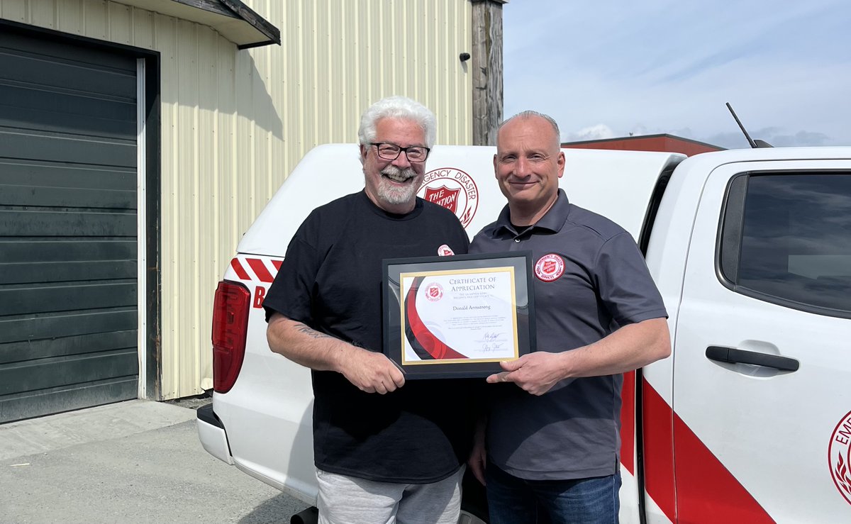 Salvation Army BC (@salarmybc) on Twitter photo The <a href="/SalArmyEDSCan/">Salvation Army EDS</a> recognized Major Sandra Rowsell and Don Armstrong for their service during #HurricaneHelene in North Carolina. Deployed as part of a Canadian team, they helped provide feeding and emotional/spiritual care to those affected. 💙📷 #GivingHopeToday #EDS The <a href="/SalArmyEDSCan/">Salvation Army EDS</a> recognized Major Sandra Rowsell and Don Armstrong for their service during #HurricaneHelene in North Carolina. Deployed as part of a Canadian team, they helped provide feeding and emotional/spiritual care to those affected. 💙📷 #GivingHopeToday #EDS