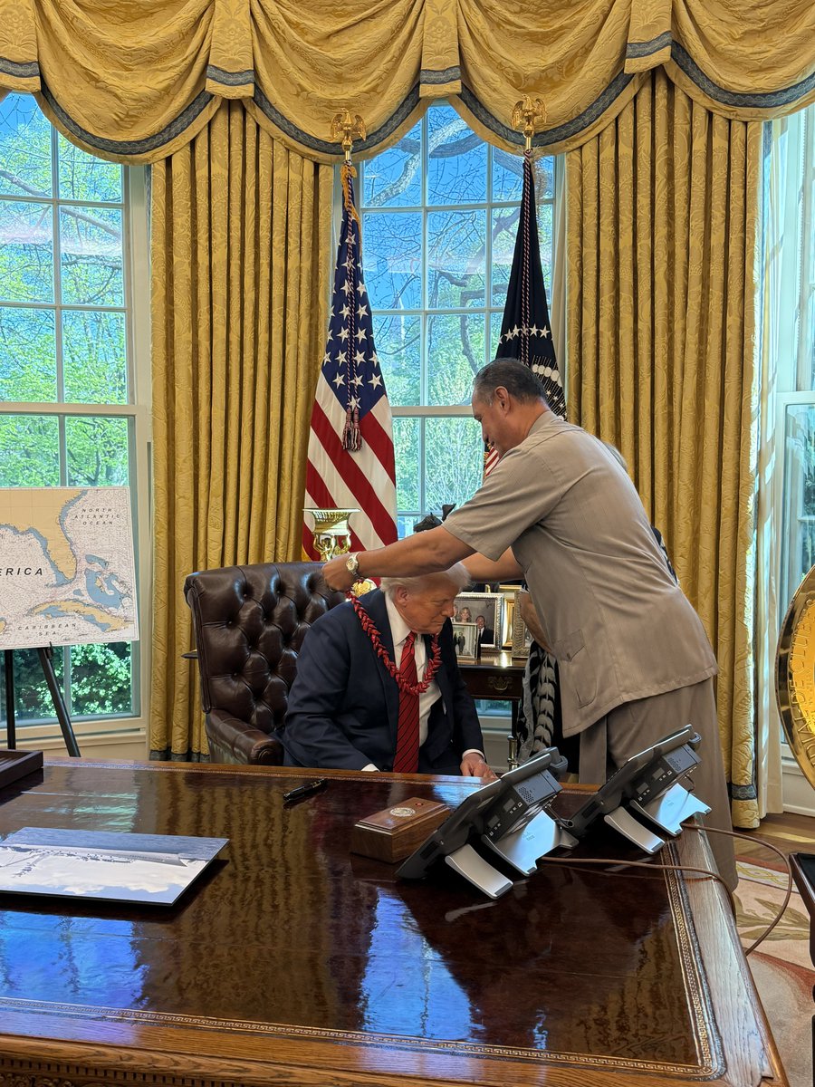 Steven Cheung (@stevencheung47) on Twitter photo The Tribal Chief, the President <a href="/realDonaldTrump/">Donald J. Trump</a> being presented with the sacred Ula Fala!
☝🏽🩸 The Tribal Chief, the President <a href="/realDonaldTrump/">Donald J. Trump</a> being presented with the sacred Ula Fala!
☝🏽🩸