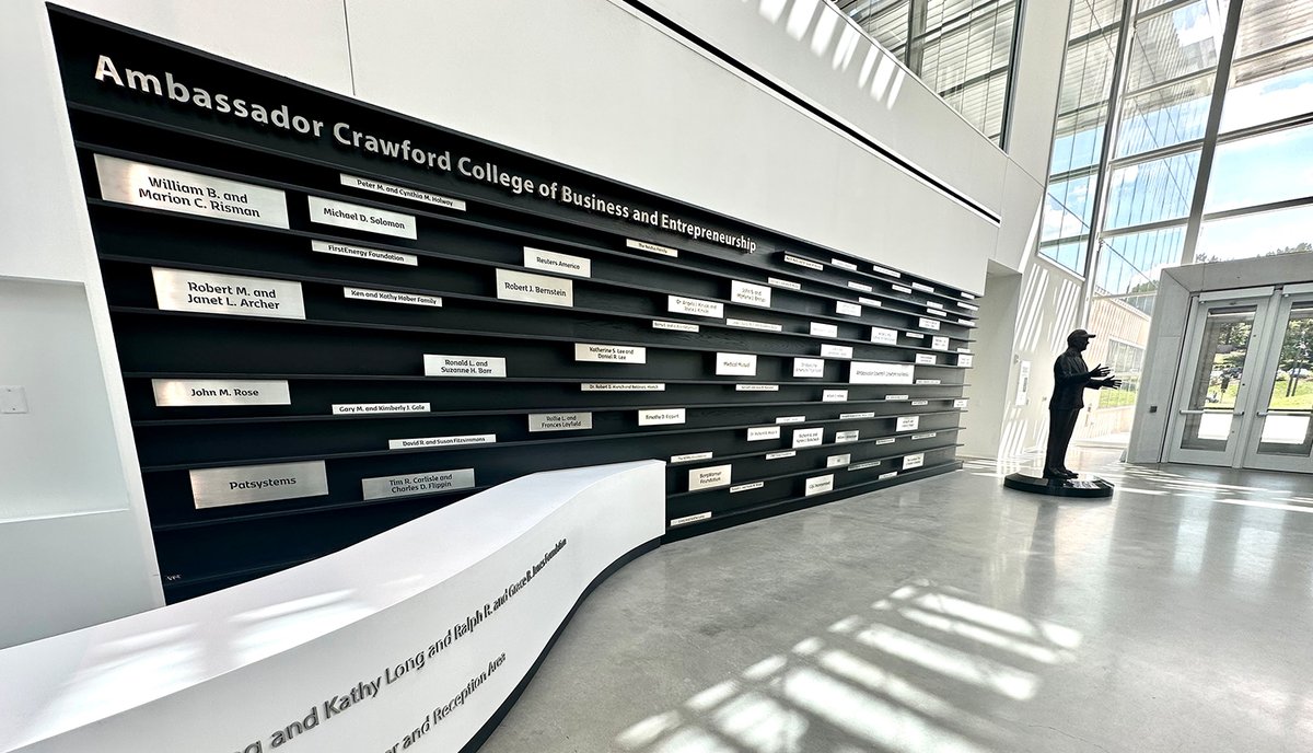 ASIsignage's tweet image. Proud to share @KentState as the winner of Best Recognition Solution in the 2024–2025 Best of ASI Awards 🏆

This #DonorRecognition system balances refined design with meaningful storytelling  📚🎓

View the SignStudy: asisignage.com/portfolio/kent…

#SignageDesign #Signage #Signs