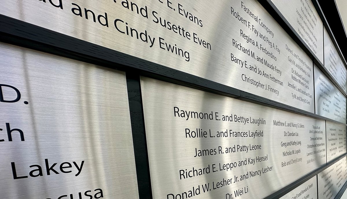 ASIsignage's tweet image. Proud to share @KentState as the winner of Best Recognition Solution in the 2024–2025 Best of ASI Awards 🏆

This #DonorRecognition system balances refined design with meaningful storytelling  📚🎓

View the SignStudy: asisignage.com/portfolio/kent…

#SignageDesign #Signage #Signs