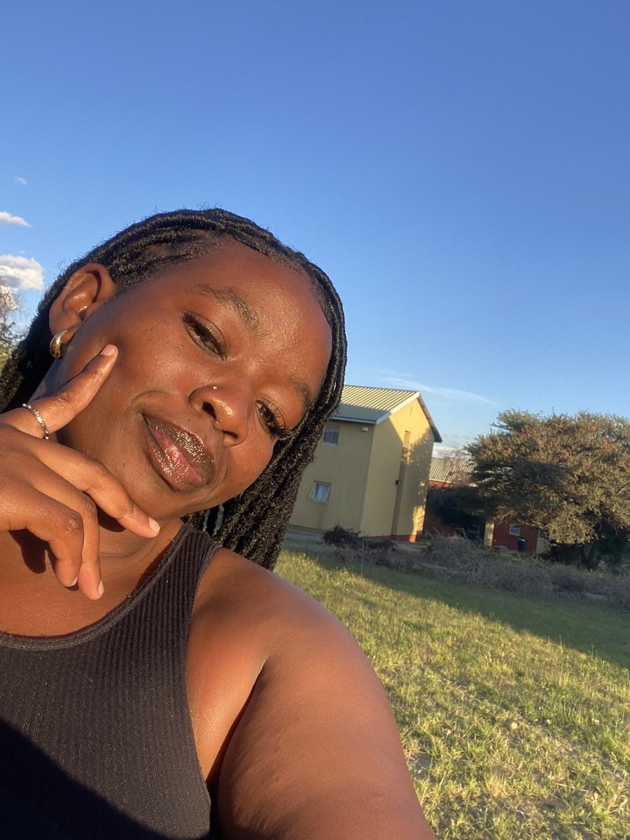 Queenaishy1's tweet image. #justiceforingridmaasdorp 🇳🇦🇳🇦
#justiceforIngrid 

She was just 5😭