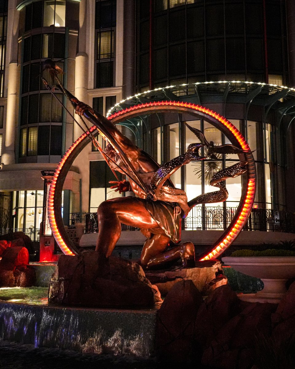 Celestial Park ✨at night✨
Experience Universal Epic Universe opening May 22nd!