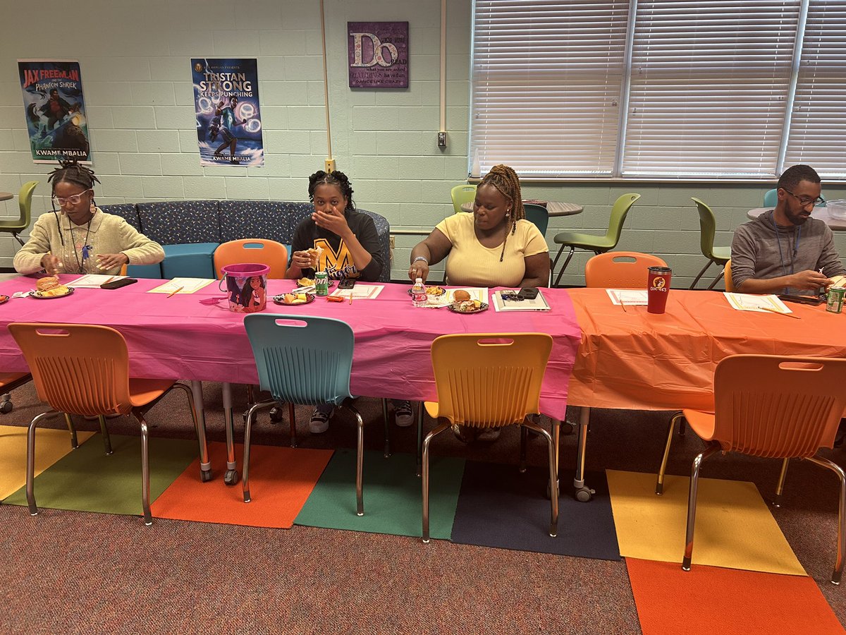 Miles Elementary (@milestigersaps) on Twitter photo <a href="/MilesTigersAPS/">Miles Elementary</a> We celebrated our new teachers with a Spring Fling🌼🌸today! We focused on bucket 🪣 fillers and video reflection to help them to be resilient educators who prepare intelligent, global minded scholars.
<a href="/apsupdate/">ATL Public Schools</a> <a href="/MilesTigersAPS/">Miles Elementary</a> We celebrated our new teachers with a Spring Fling🌼🌸today! We focused on bucket 🪣 fillers and video reflection to help them to be resilient educators who prepare intelligent, global minded scholars.
<a href="/apsupdate/">ATL Public Schools</a>