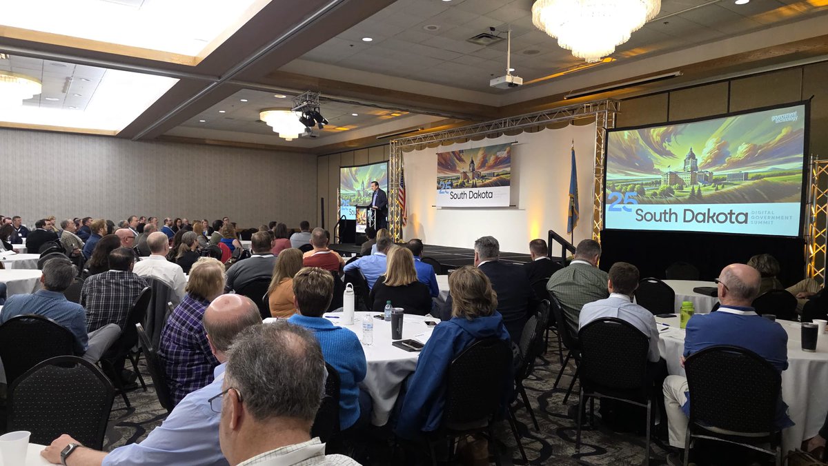 ChameenStratton's tweet photo. T-Mobile Accessibility &amp; T-Mobile for Government joining forces at the South Dakota Digital Government Summit in Pierre, SD today! Fabulous Sessions filled with great information on keeping businesses safe from cyber hacks! #govtechlive #tmobileaccessibility #teammagenta https://t.co/gd4ovCqcWc