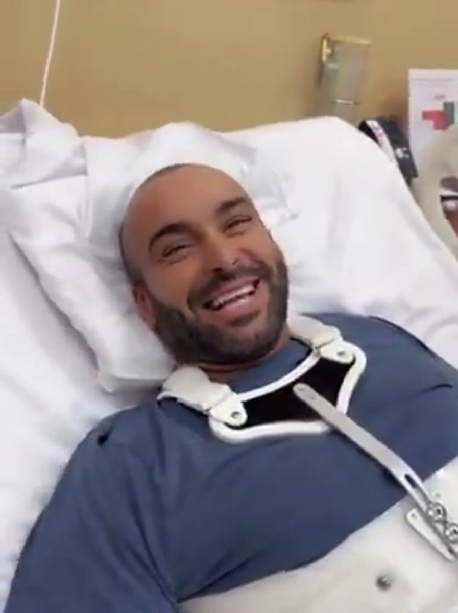 بنية الشفاء #العاجل
بختار حسابين من التغريدة هذي 👤
      هدية "350 " الف ريال     
         موعدنا بعد الساعه 9 👤          
ارسل اسمك ورقم جوالك في الخاص        
رتويت للتغريدة + لايك❤️ + تعليق بنقطه👌
#يزيد_الراجحي #الاتحاد_الفتح
#ليله_الجمعه