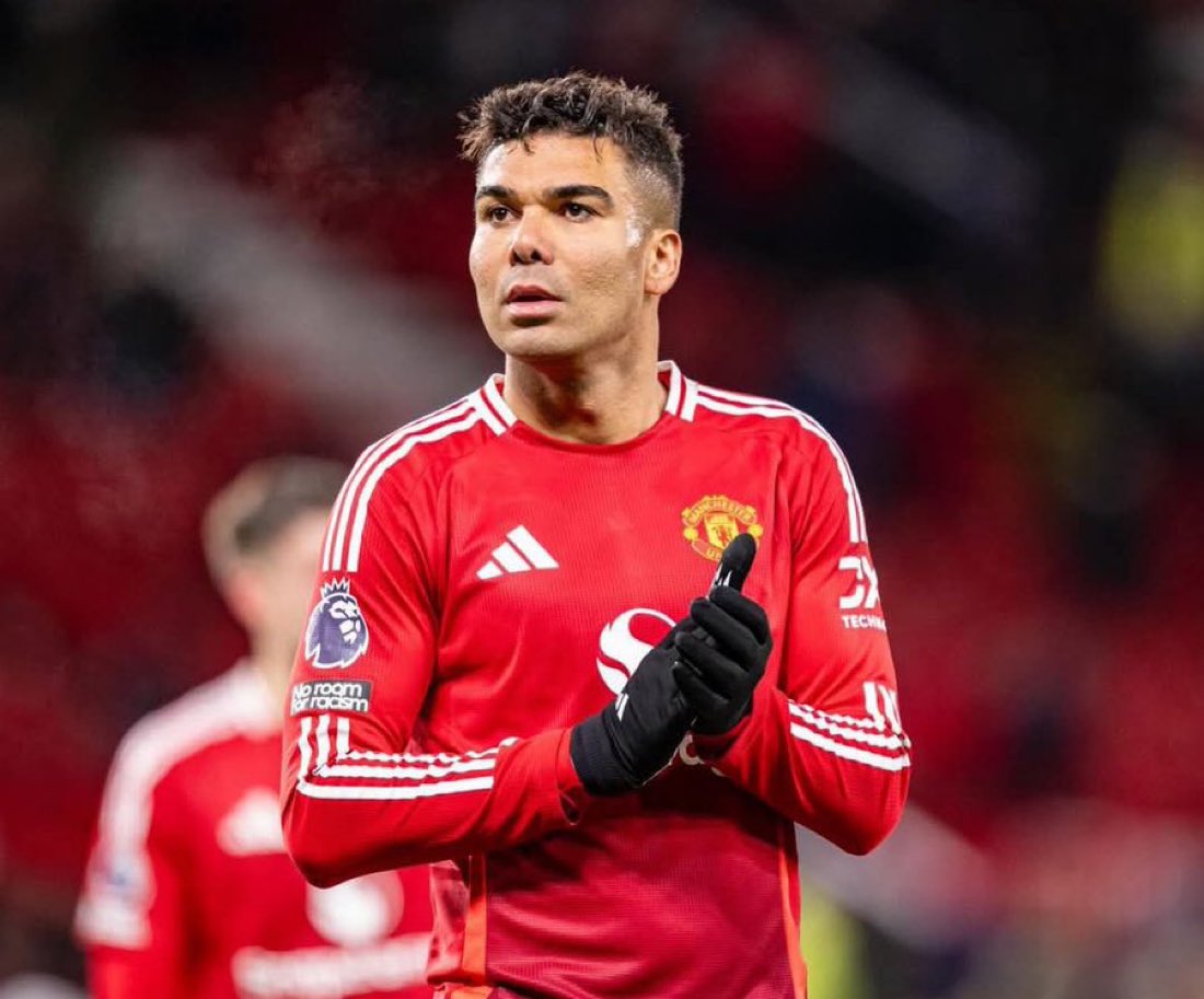 Utd_Forever7's tweet image. ๐จUncle Casemiro has won 5 Champions League titles and hasnโt stop running for 120minutes.
Teaching the young kids on our team that WINNING is a mentality!
Huge RESPECT ๐ซก ๐ #MUFC