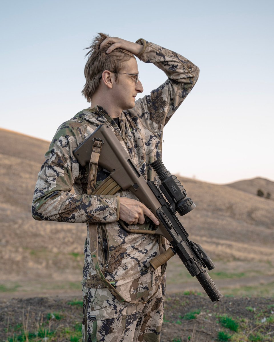 The AUG life isn't for everyone...but those people don't matter anyways!

#steyraug #aug #steyrarms #rangeday #merica