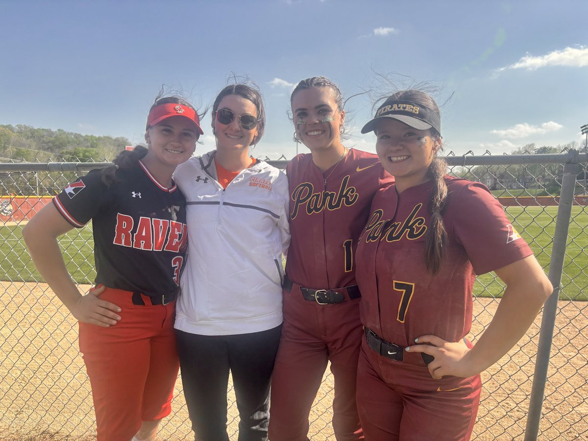 I see some former <a href="/PCSoftball3/">PC Softball</a>  girls!