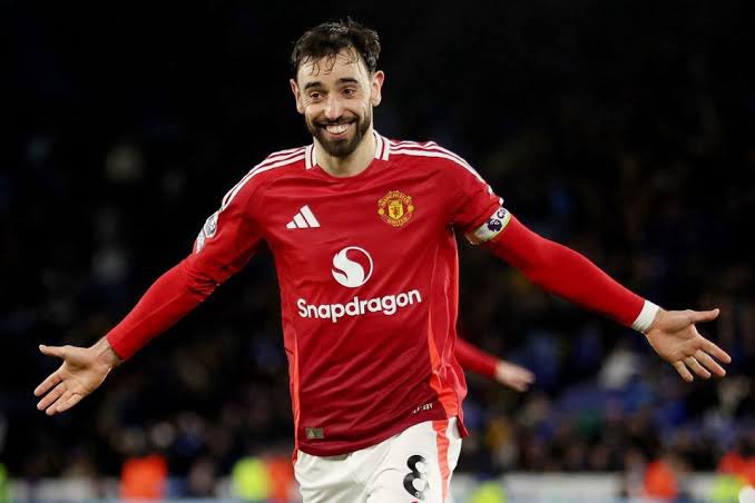 Erect a statue for Bruno Fernandes, the heartbeat of our epic comeback from 4-2 down to a thrilling 5-4 victory. His leadership, vision, and unrelenting spirit turned the tide—a true Manchester United club legend 👏
