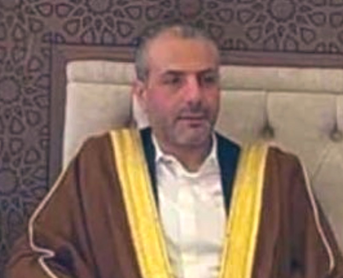 ibnqasuoon's tweet photo. @WissamAzma @nocontextsyrian حازم وماهر وجمال يشبهون والدهم حسين ، أما الجولاني فيشبه والده موسى الصدر https://t.co/ZnkmKOfeU6
