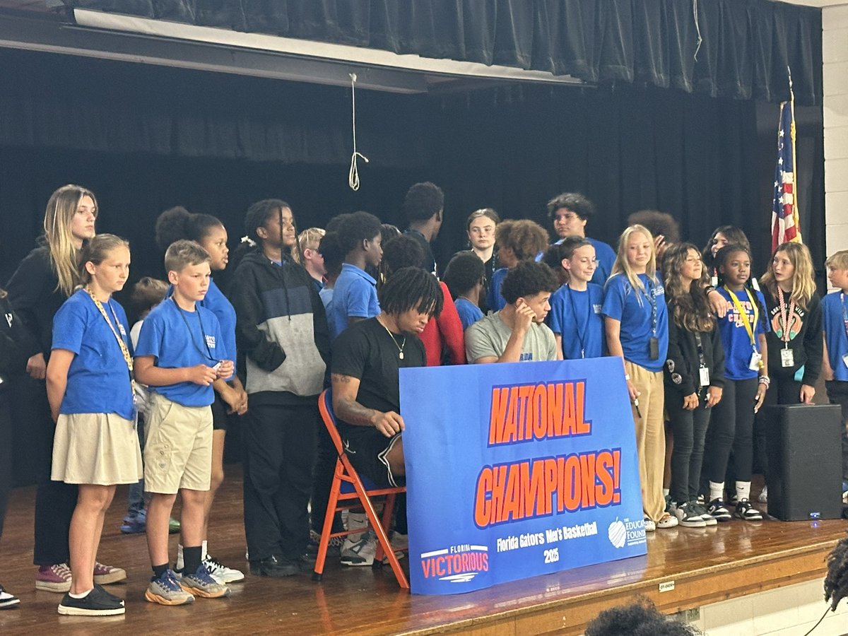 PCPS Athletics (@pcps_athletics) on Twitter photo Thank you to Walter Clayton Jr. & Amarion Frazier for spending some time to talk to the middle school students at Bartow Middle School. <a href="/GatorClaytonSZN/">(NATIONAL CHAMPION) WalterClaytonJrSZN</a> <a href="/BartowBasketbal/">BartowBasketball</a> <a href="/BartowAthletic/">Bartow Athletics</a> @pcps Thank you to Walter Clayton Jr. & Amarion Frazier for spending some time to talk to the middle school students at Bartow Middle School. <a href="/GatorClaytonSZN/">(NATIONAL CHAMPION) WalterClaytonJrSZN</a> <a href="/BartowBasketbal/">BartowBasketball</a> <a href="/BartowAthletic/">Bartow Athletics</a> @pcps