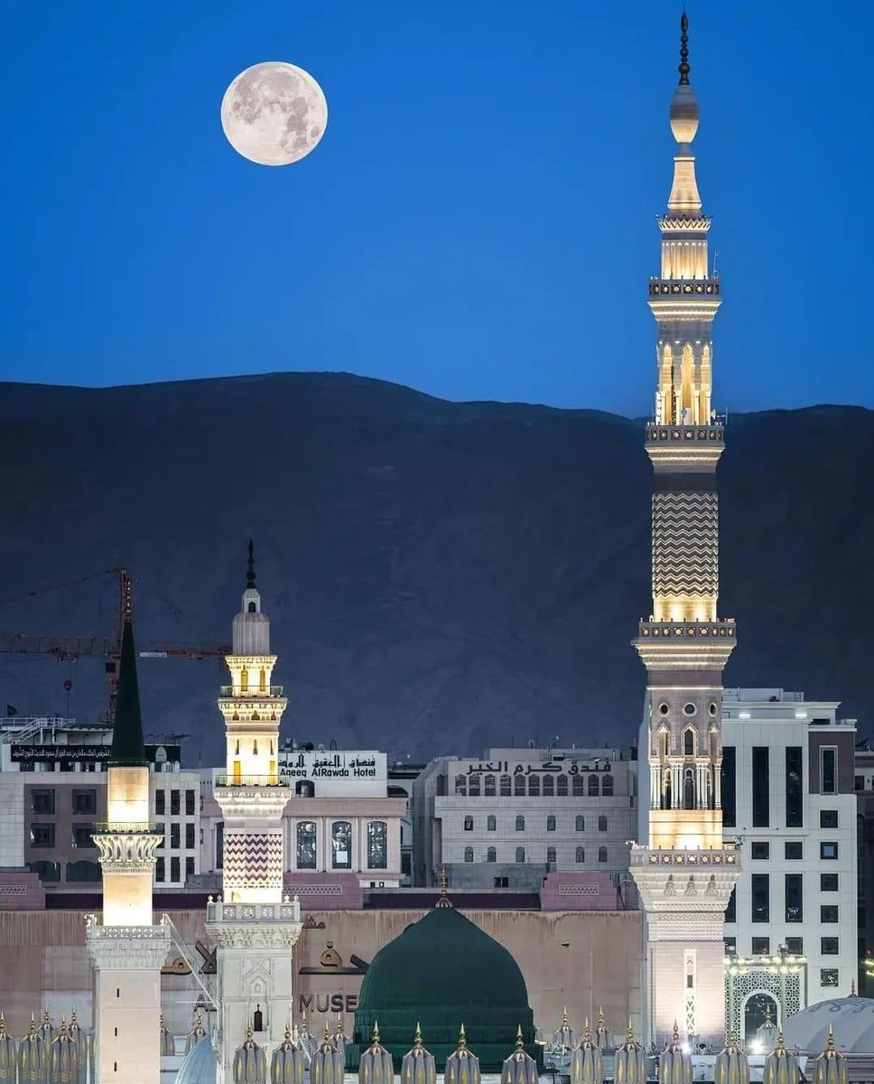 Rabbim, bugünü bizler için af, mağfiret ve hayır kapılarının açıldığı bir gün eylesin.
“Şüphesiz Allah, iyilik edenlerin mükâfatını zayi etmez.” (Tevbe, 120)
#hayırlıcumalar