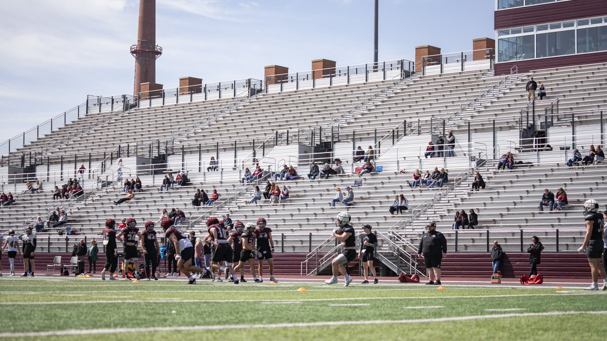 UW-La Crosse Football tweet media