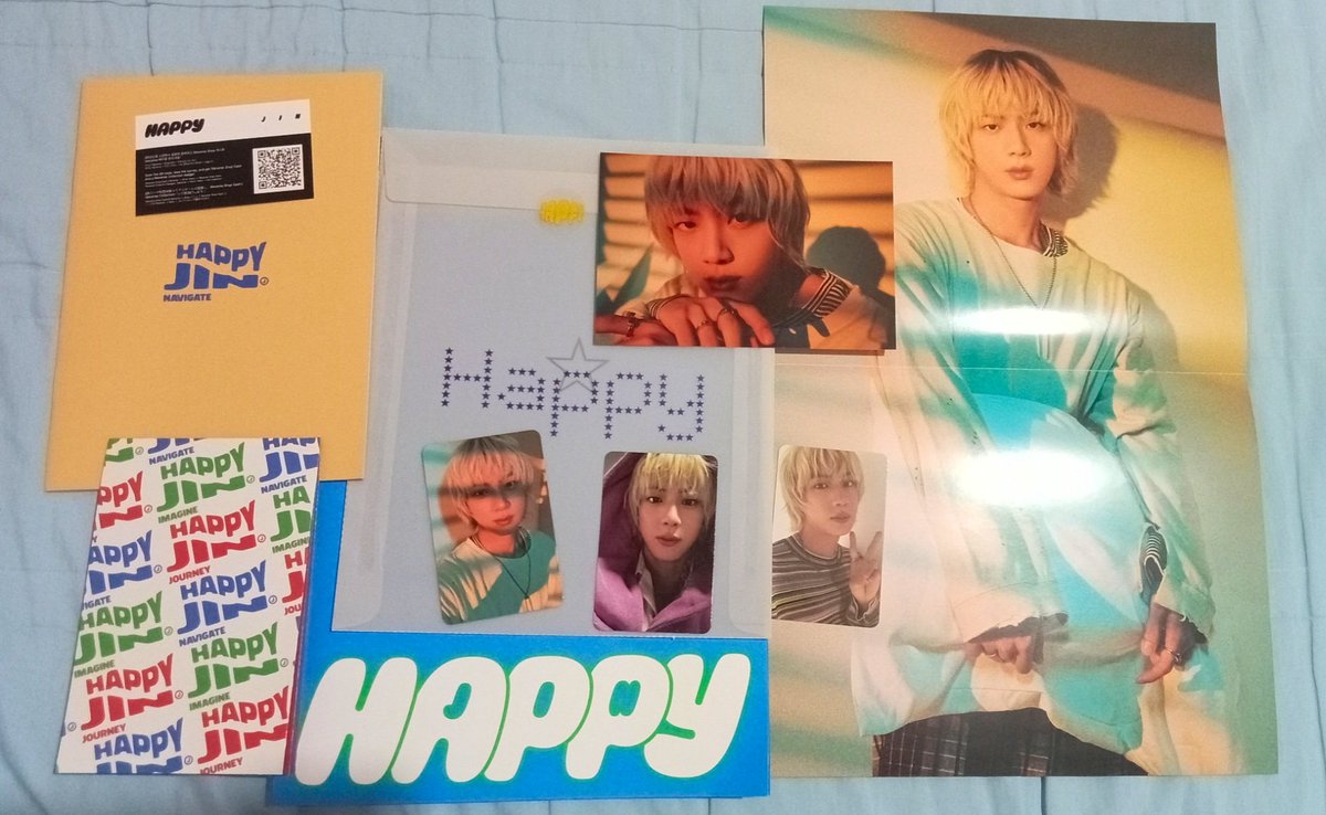 AlwaysEden's tweet photo. Something that genuinely makes me Happy the moment I got this album. 💜 https://t.co/0lZd7Dp1c0