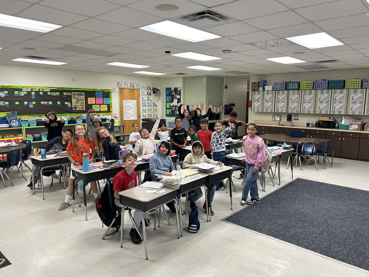 These classes earned a special shoutout for having perfect attendance today! 

✅ Mrs. Felix’s Class  
✅ Ms. Saxton’s Class

Thanks for showing up and setting the standard. Attendance matters— and so do YOU!

#TeamMcInnis❤️💙