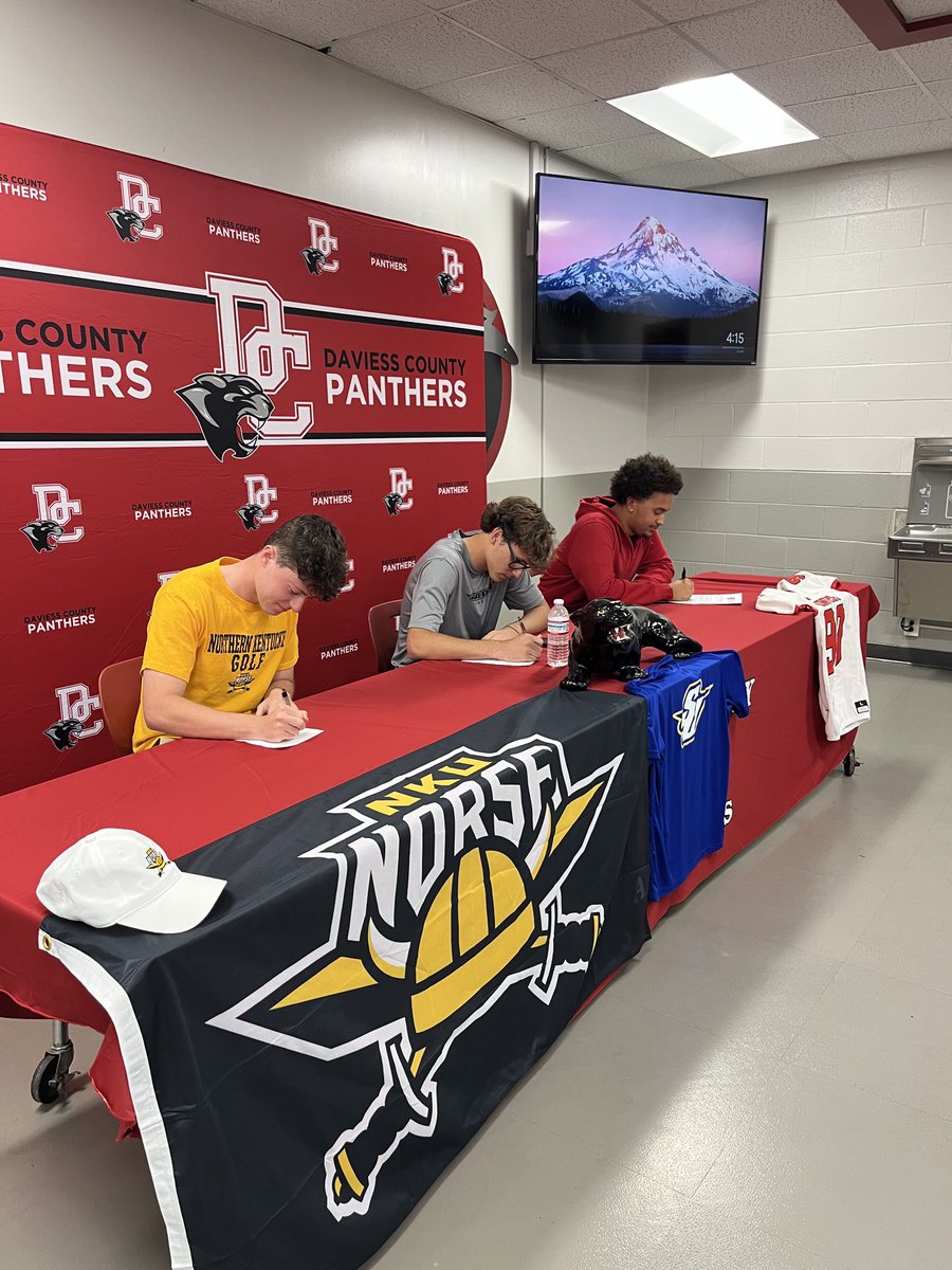 We Would Like To Congratulate These Awesome Young Athletes For Signing To Continue Their Academic And Athletic Careers At The Next Level. 

Grant Broughton—NKU
Carter Payne—Spalding
Jayden Conder—Kentucky Christian

Congratulations!!!!
