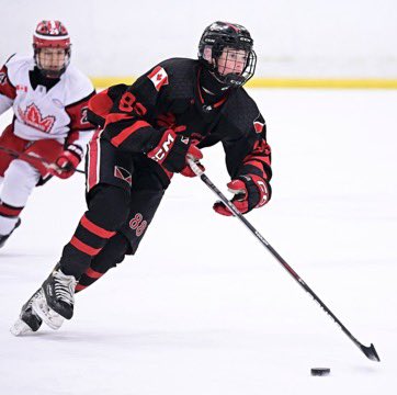 Hornette21's tweet image. Coops reppin the Myers special edition jersey @ the U14 AAA OHL Cup in KTown 
#88 #BMC💚 
📸 @ontariominorhockey
