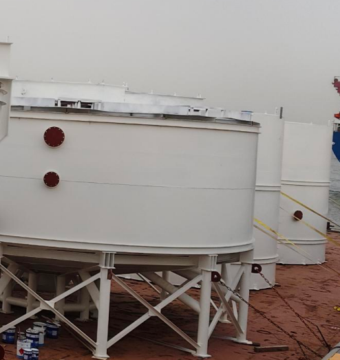 cnBootec's tweet photo. 🚢 Massive steel silos and storage tanks are now on their way to our customers!
Built strong, shipped global.
Stay tuned for the installation updates! 💪🌍
#IndustrialSolutions #SteelTanks #GlobalShipping #Engineering https://t.co/SQpdpxSrzD