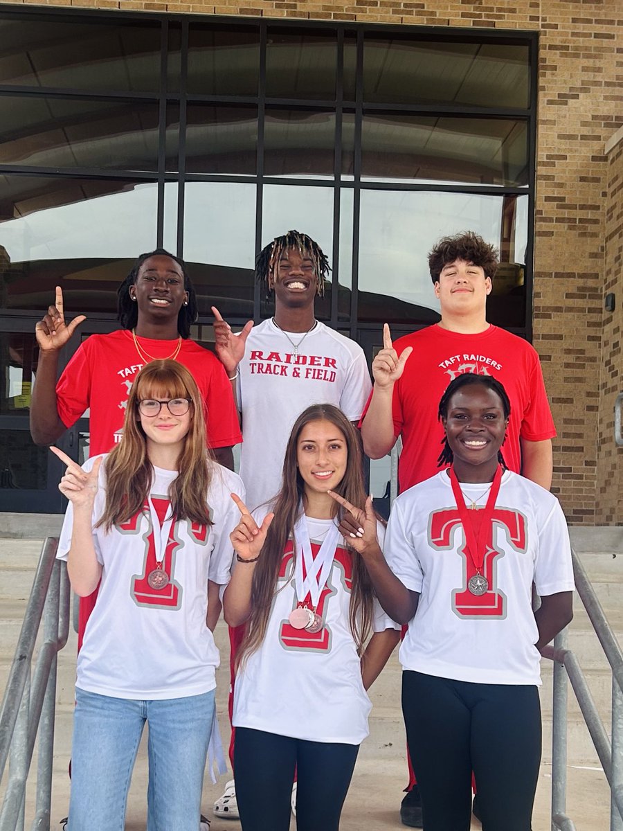 Congratulations to our Track athletes who are advancing to compete at Regionals! We are proud of you! Go get em Raiders!!