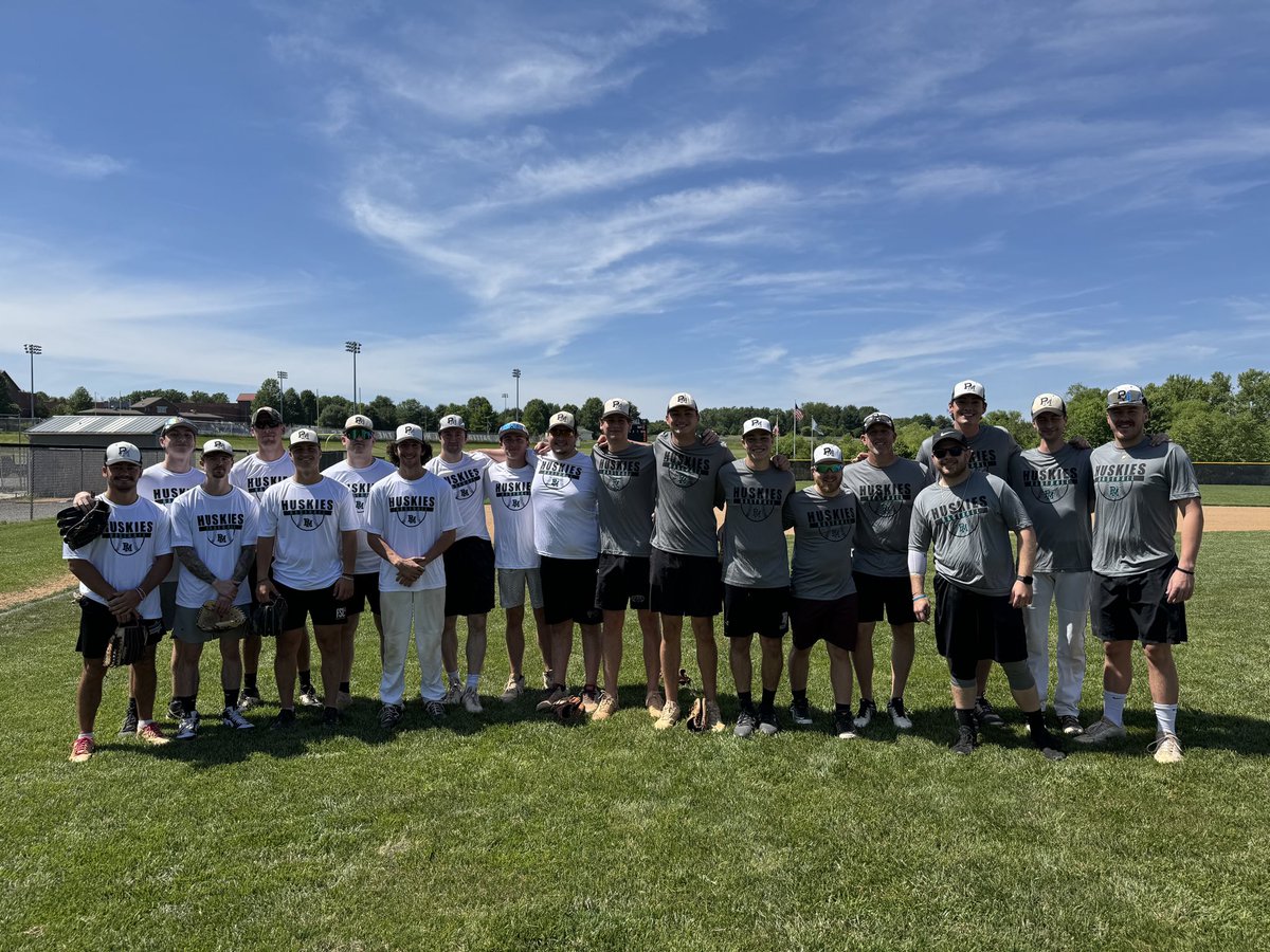 Attention Alumni - you should have received an email from Alek Vujanic referencing the 7th annual alumni game set for June 7th.  If you did not receive one, send me your updated email account.  Hope to see you all on 6/7