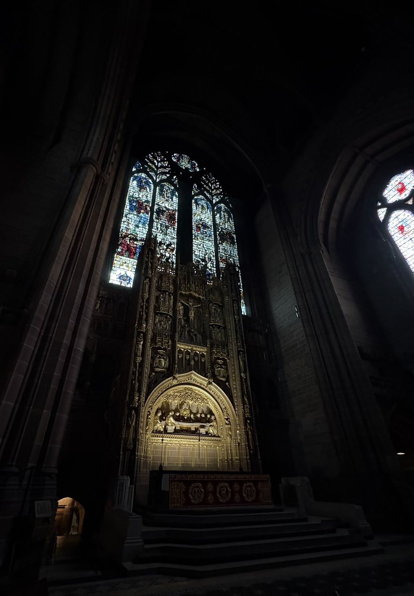 Liverpool Cath Choir tweet media