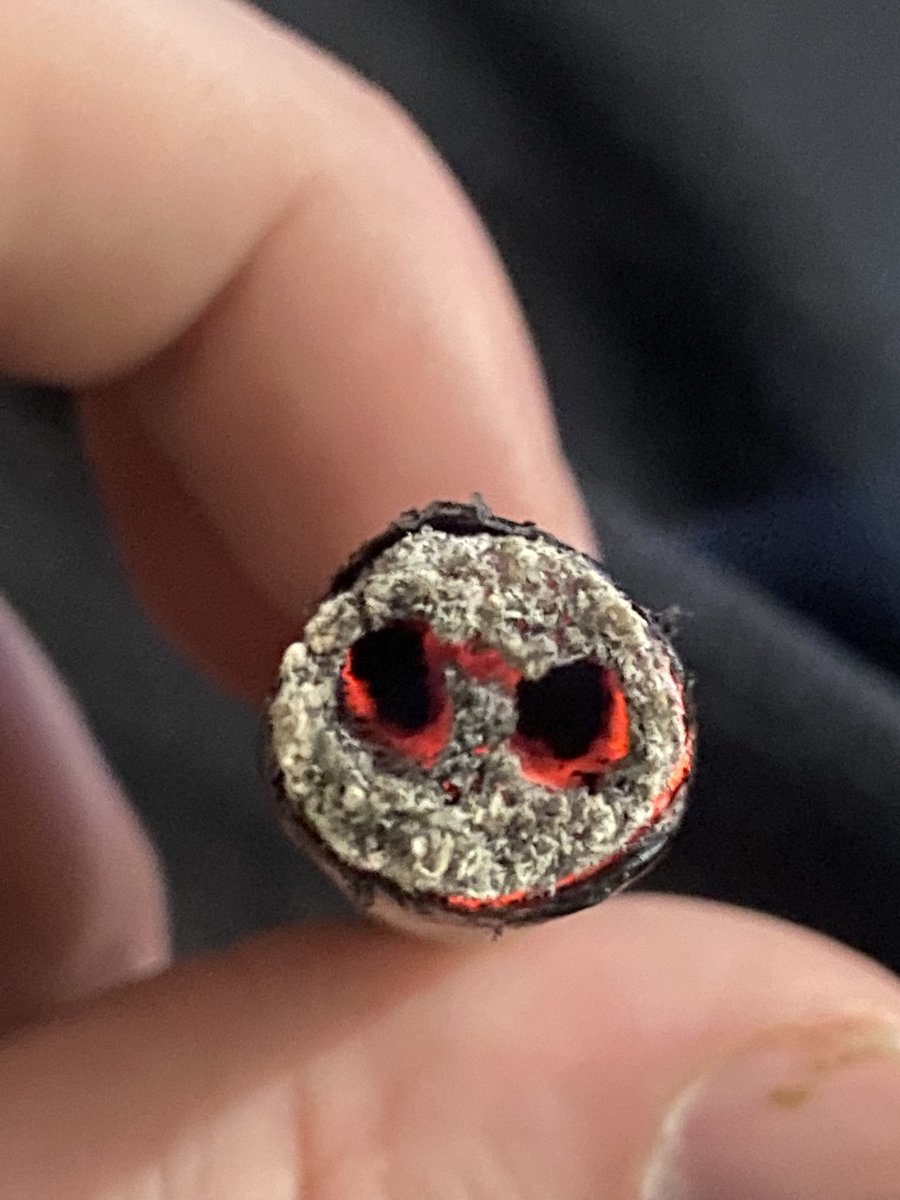 CocoCustoms_'s tweet image. Double barrel hash hole. 
Also known as the oink doink 🐽 
Shoutout @PhatAndysRolls &amp;amp; @rollsbythehare