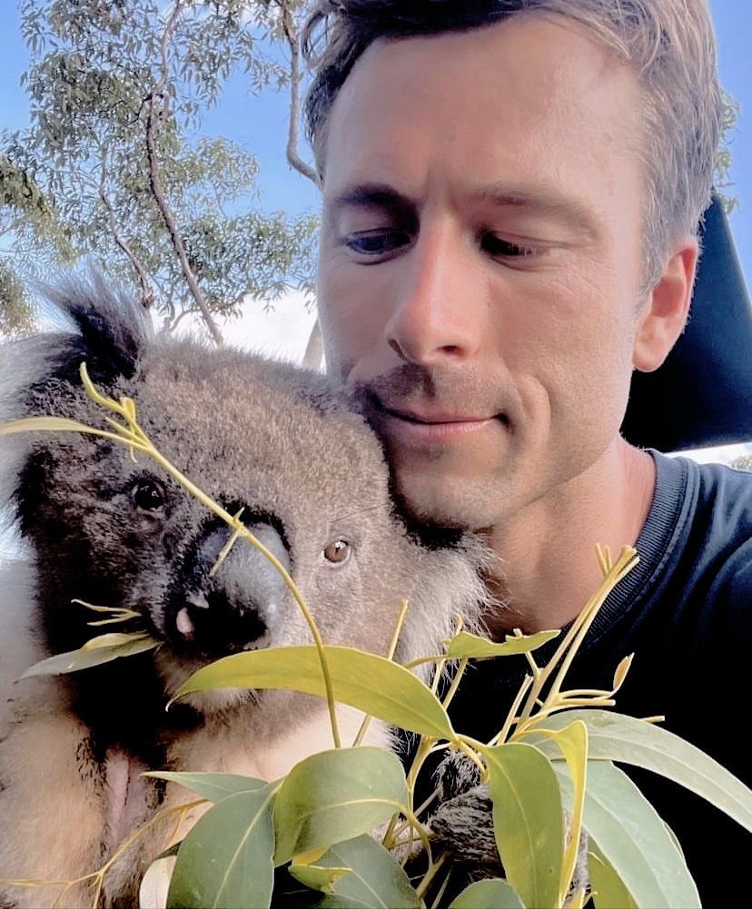 MIRR0RB7LL's tweet photo. Zoo w/ him ♥️ https://t.co/WbMmksQl3A