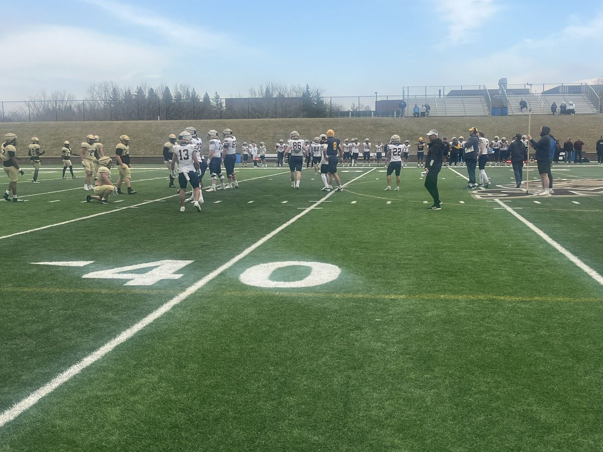 SMSUfootball's tweet image. Thanks @AugieFB for coming up today.