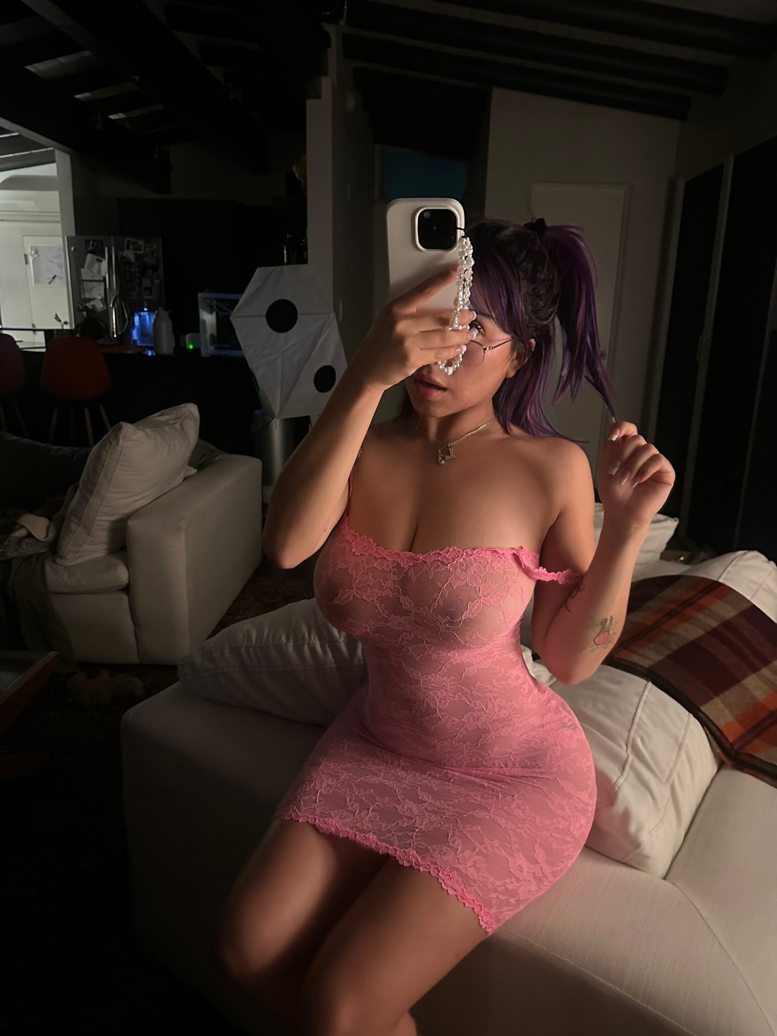 Lauren Jasmine on X: say hi If I can dm you free pics 📸  t.coSGmc2tR1Kz  X