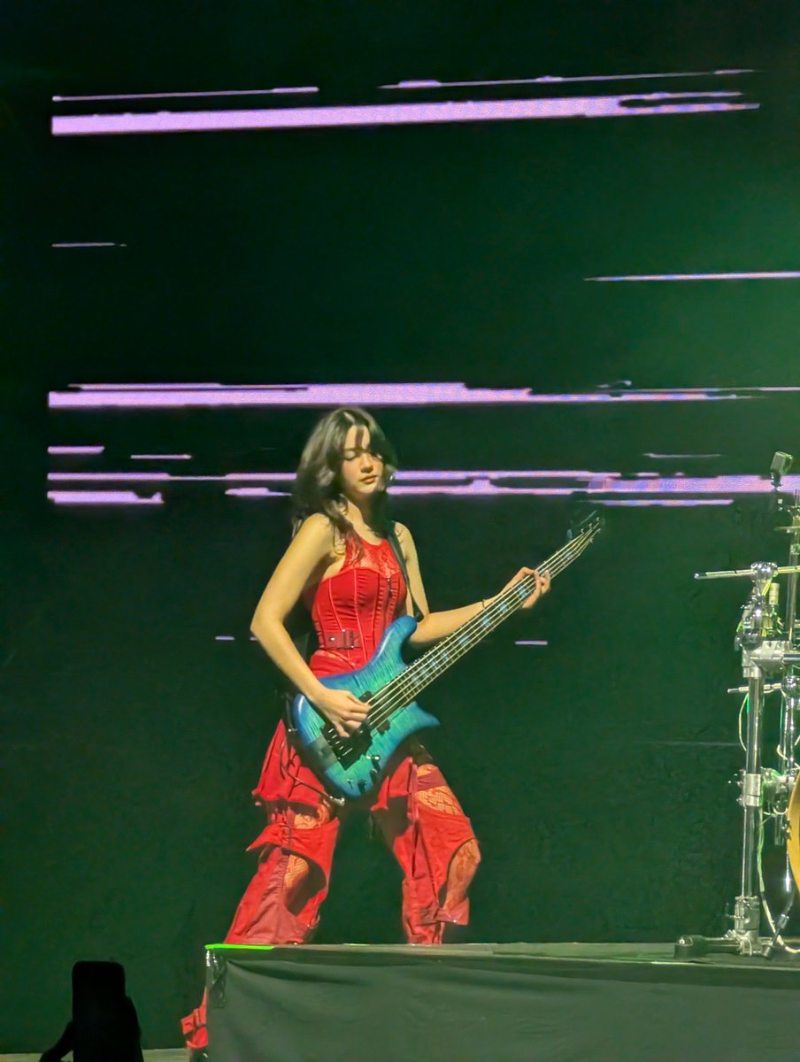 threetimesafool's tweet photo. I was back in Brixton again tonight to see @TheWarningBand2 sell out their biggest headline show outside their home country.

Not bad for three sisters from Monterrey, México! 🇲🇽

#thewarning #keepmefed https://t.co/F2KJFssFuU