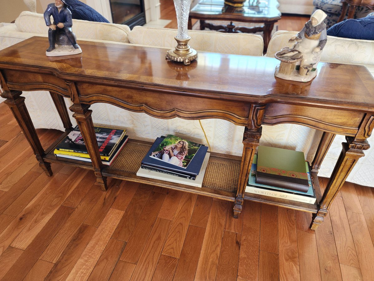 pine_porch8111's tweet image. 🎉 Draper Utah Estate Sale – May 1–3! 🛋️

📍 11815 S. Cottage Side Way, Draper, UT  
🕗 8 AM–6 PM each day  
🖼️ Furniture, décor, antiques &amp;amp; more!  
💳 Cash, Venmo, Cards  
🚗 Street Parking Available  

Don't miss it!  
#UtahEvents #EstateSale #DraperUT