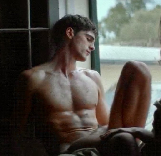 jacob elordi oh my gawddd